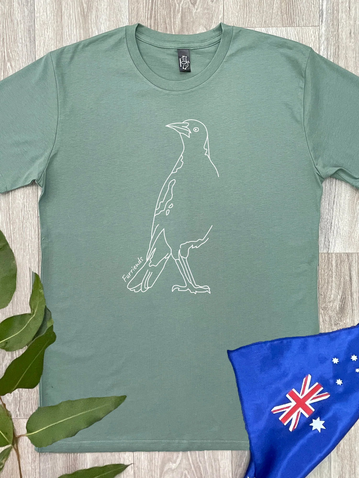 Australian Magpie Essential Unisex Tee - Image 4