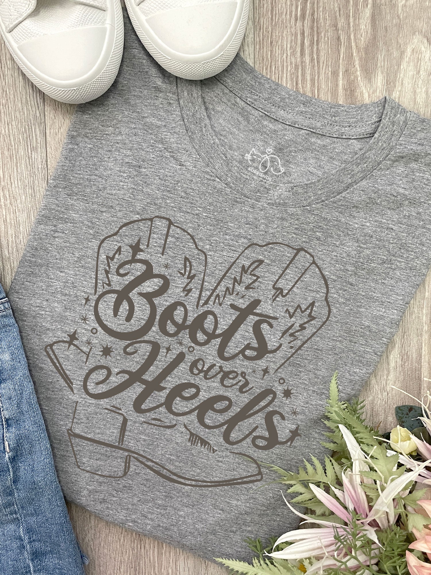 Boots Over Heels Ava Women's Regular Fit Tee - Image 2
