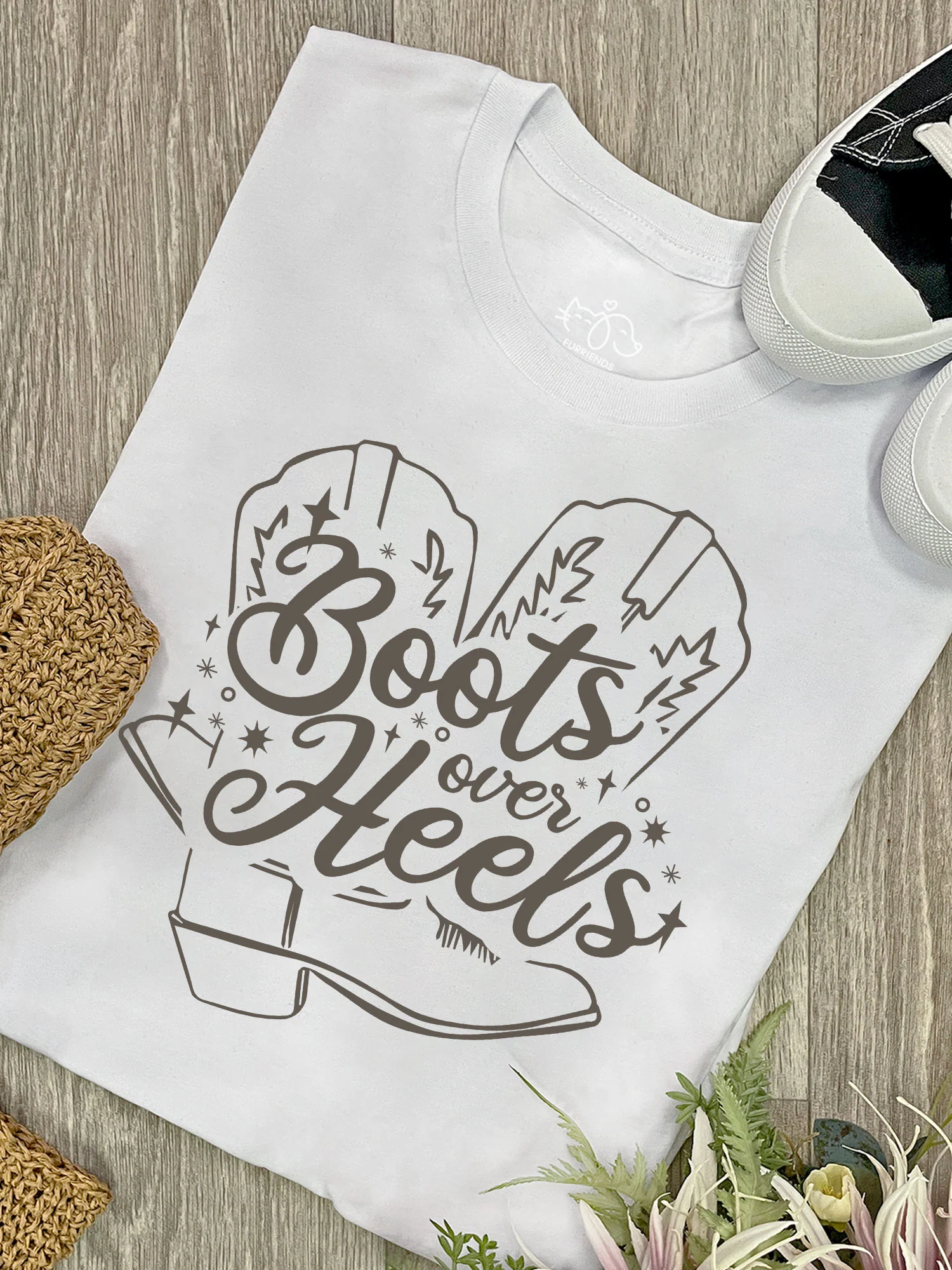 Boots Over Heels Ava Women's Regular Fit Tee - Image 4
