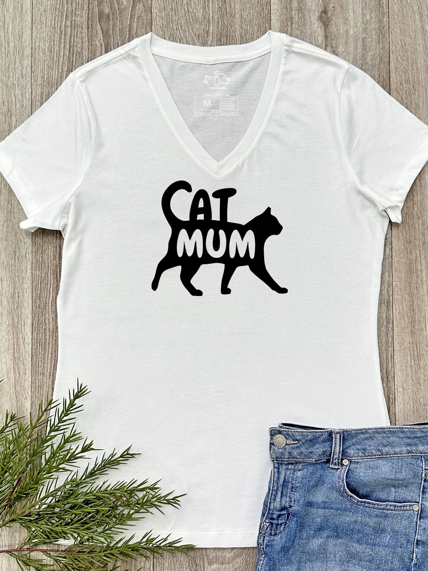 Cat Mum Silhouette Emma V-Neck Tee - Image 7