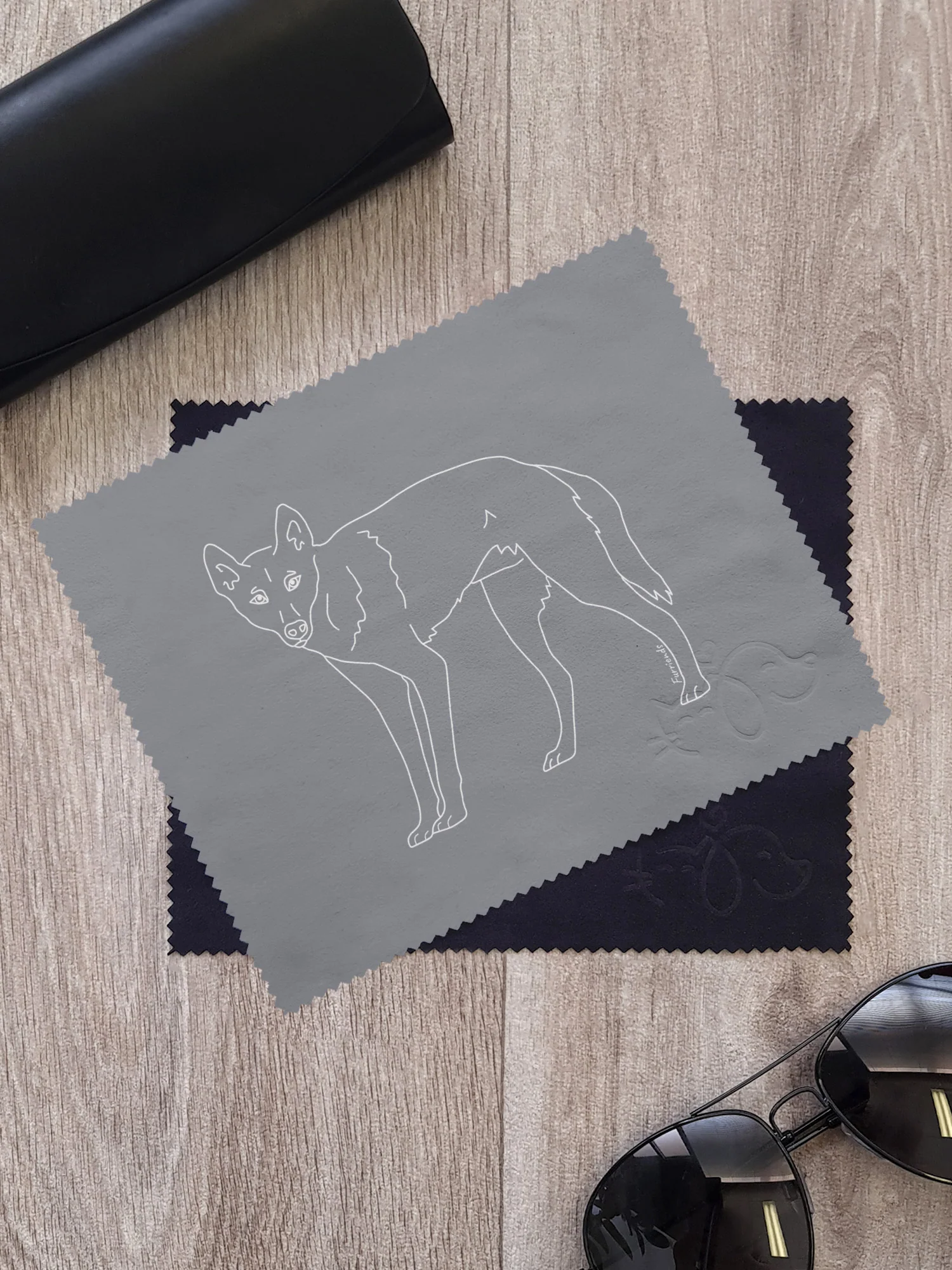 Dingo Microfibre Suede Glasses Cleaning Cloths (Twinpack) - Image 3