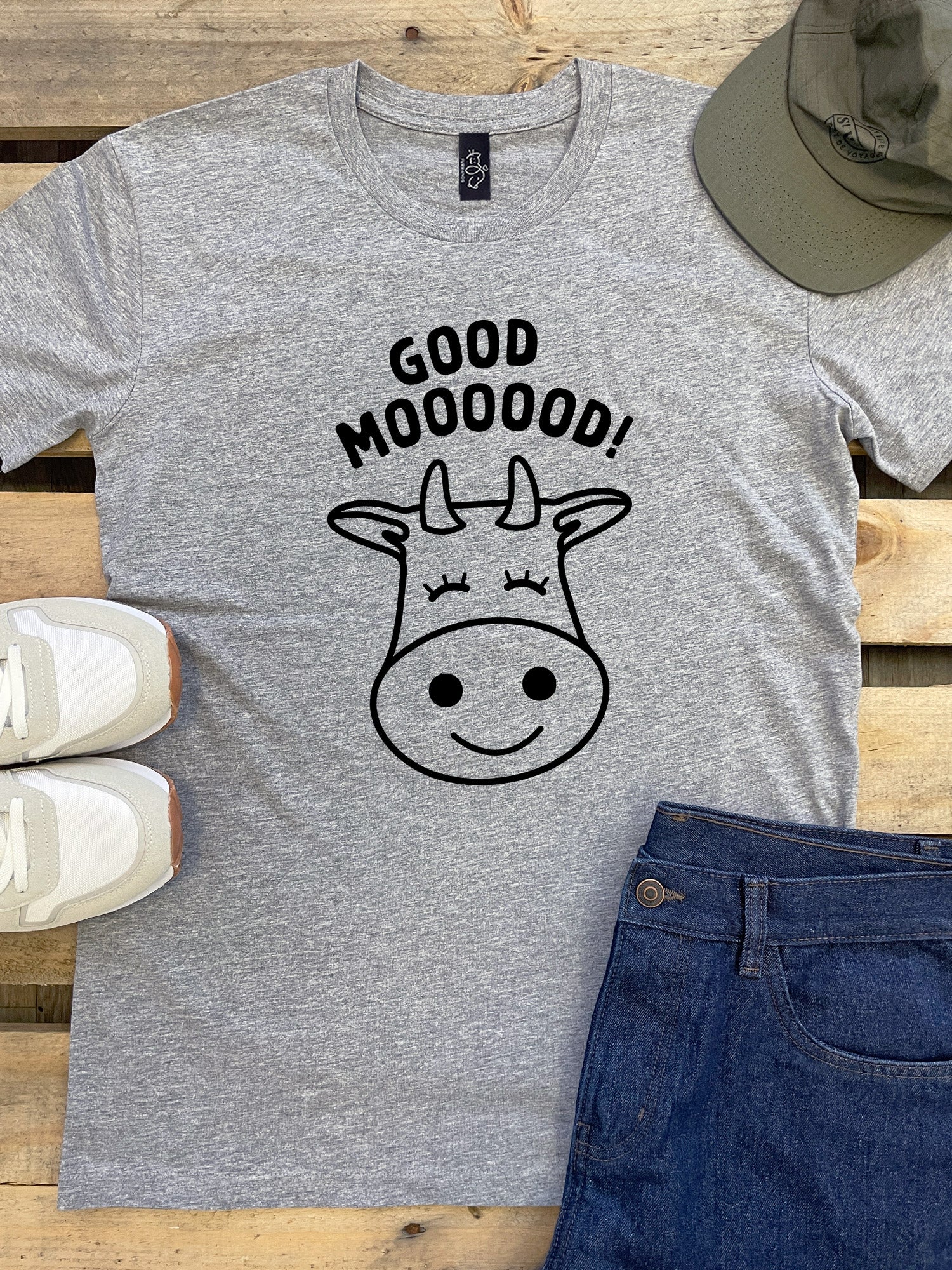 Good Moooood Essential Unisex Tee - Image 2