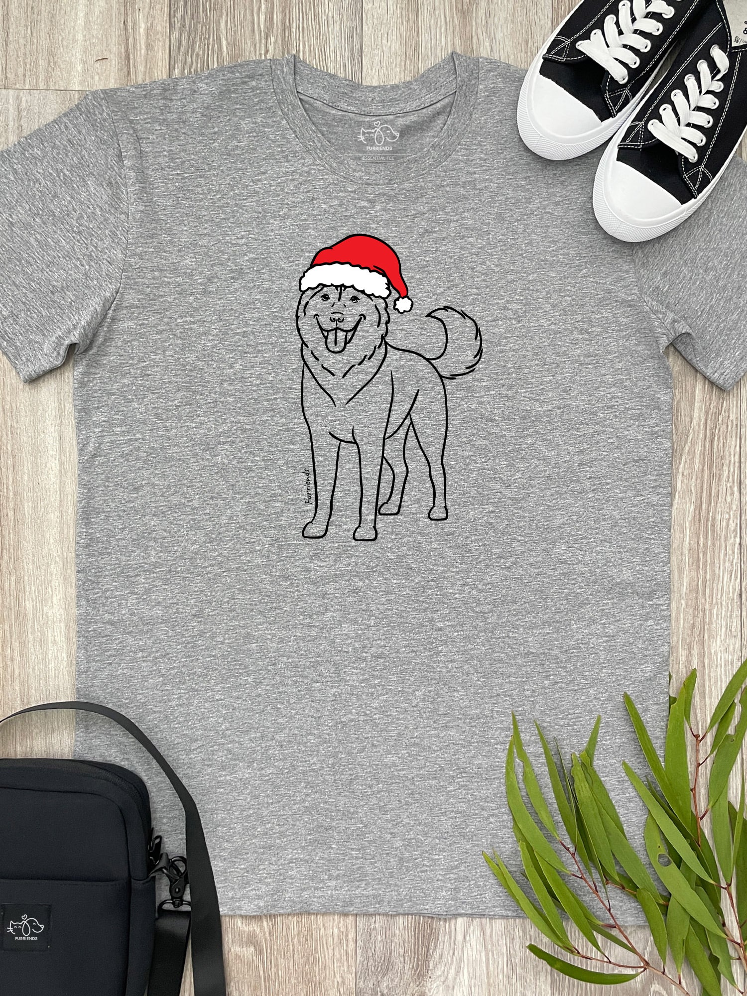 Husky Christmas Edition Essential Unisex Tee - Image 4