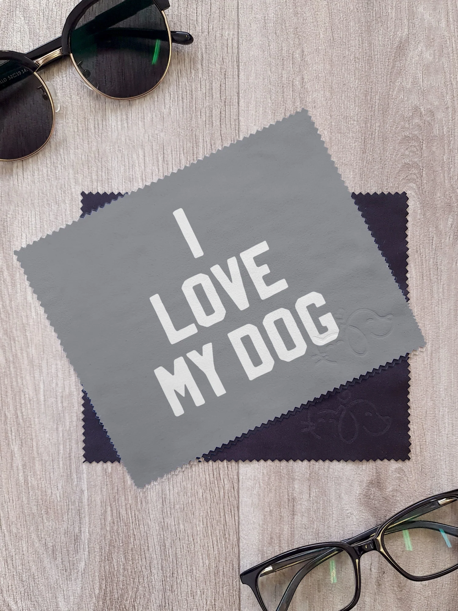 I Love My Dog Microfibre Suede Glasses Cleaning Cloths (Twinpack) - Image 2