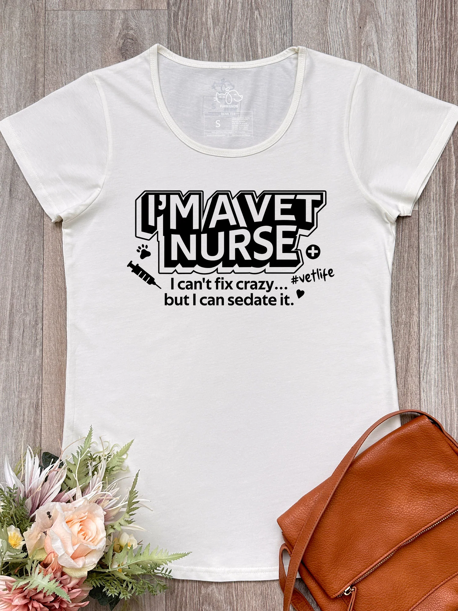I'm A Vet Nurse Remi Women's Tee - Image 2