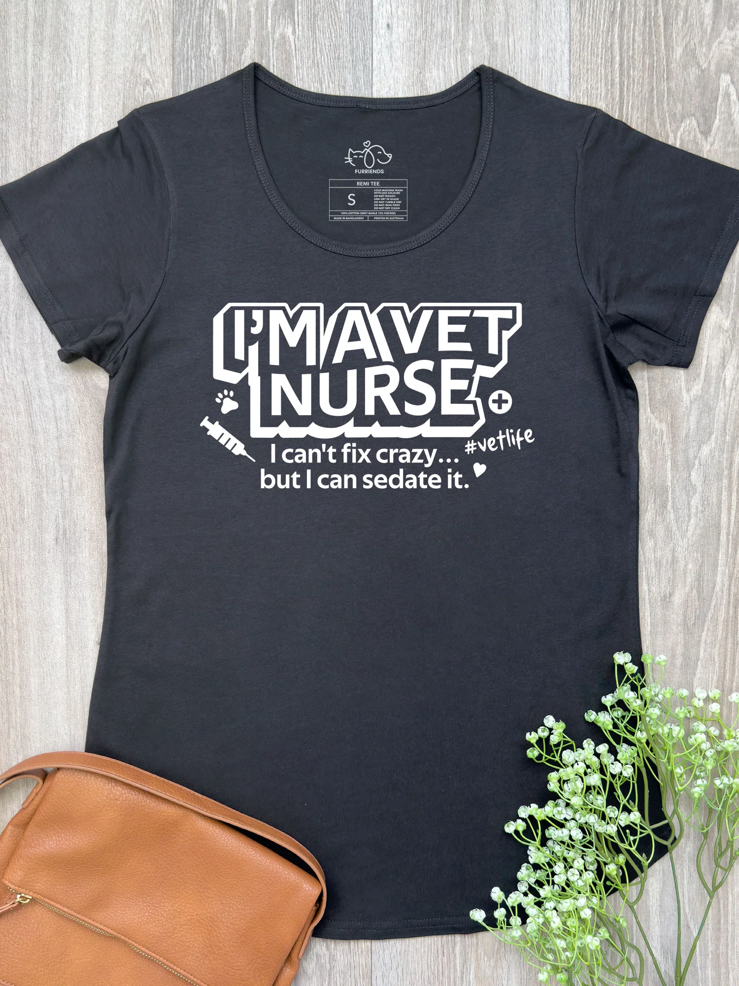 I'm A Vet Nurse Remi Women's Tee - Image 3