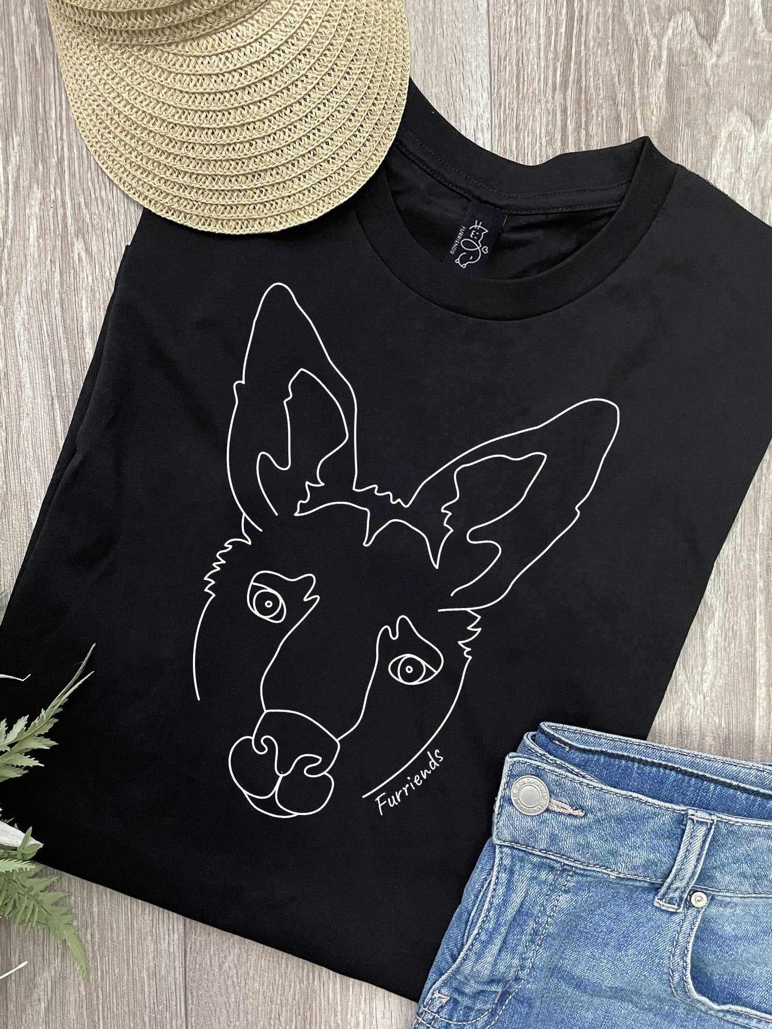 Kangaroo Ava Women's Regular Fit Tee - Image 2