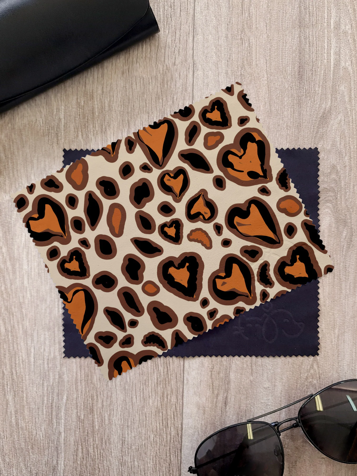 Leopard Lover Microfibre Suede Glasses Cleaning Cloths (Twinpack) - Image 2