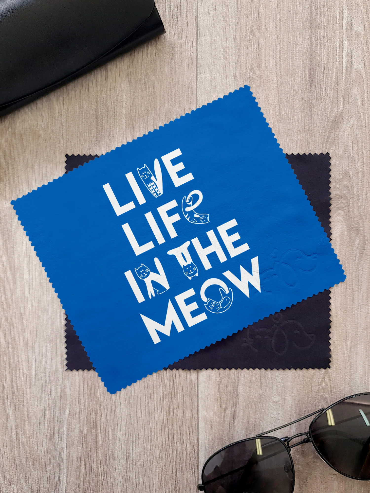 Live Life In The Meow Microfibre Suede Glasses Cleaning Cloths (Twinpack) - Image 4
