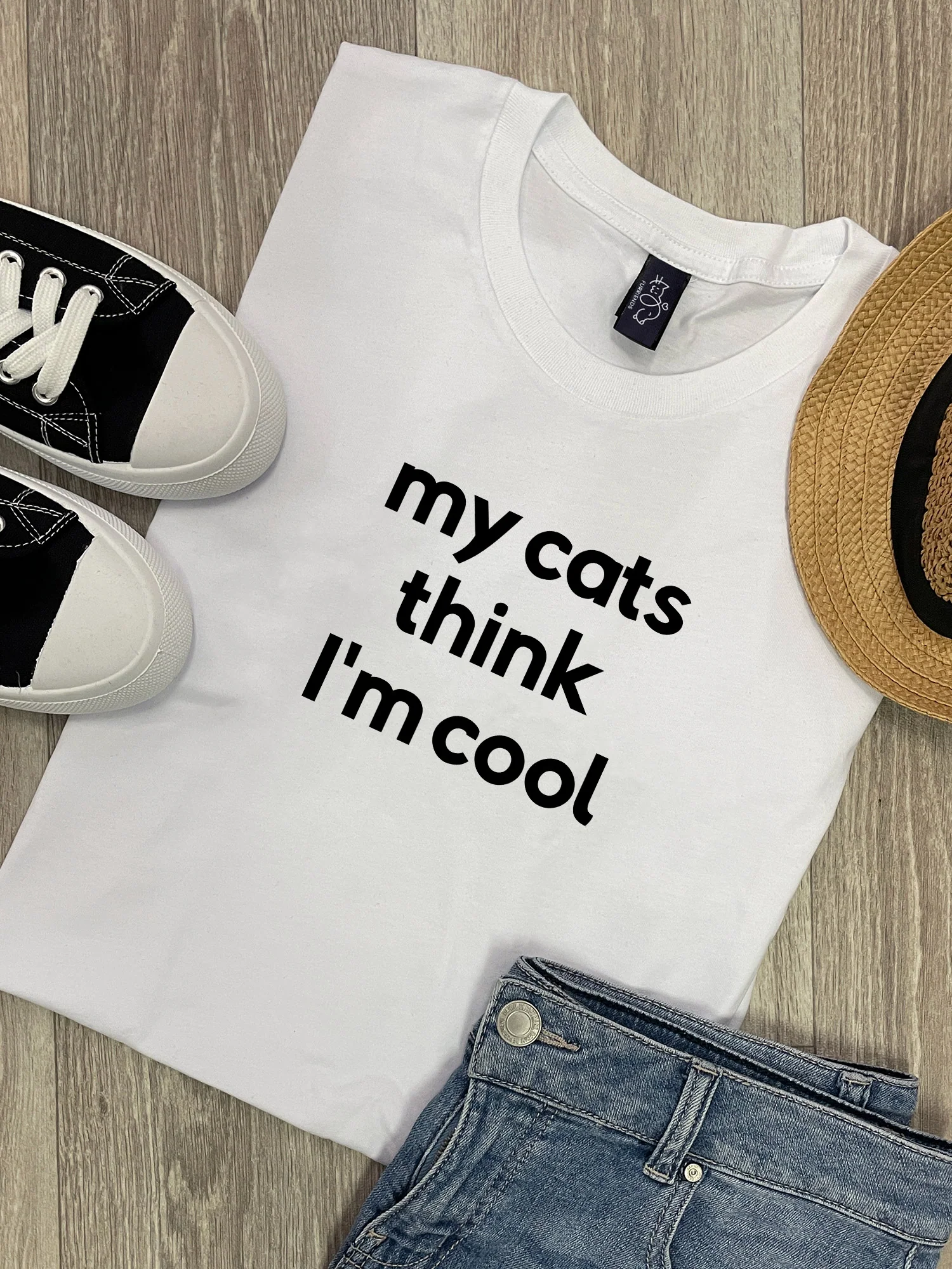 My Cat Thinks I'm Cool Ava Women's Regular Fit Tee - Image 5