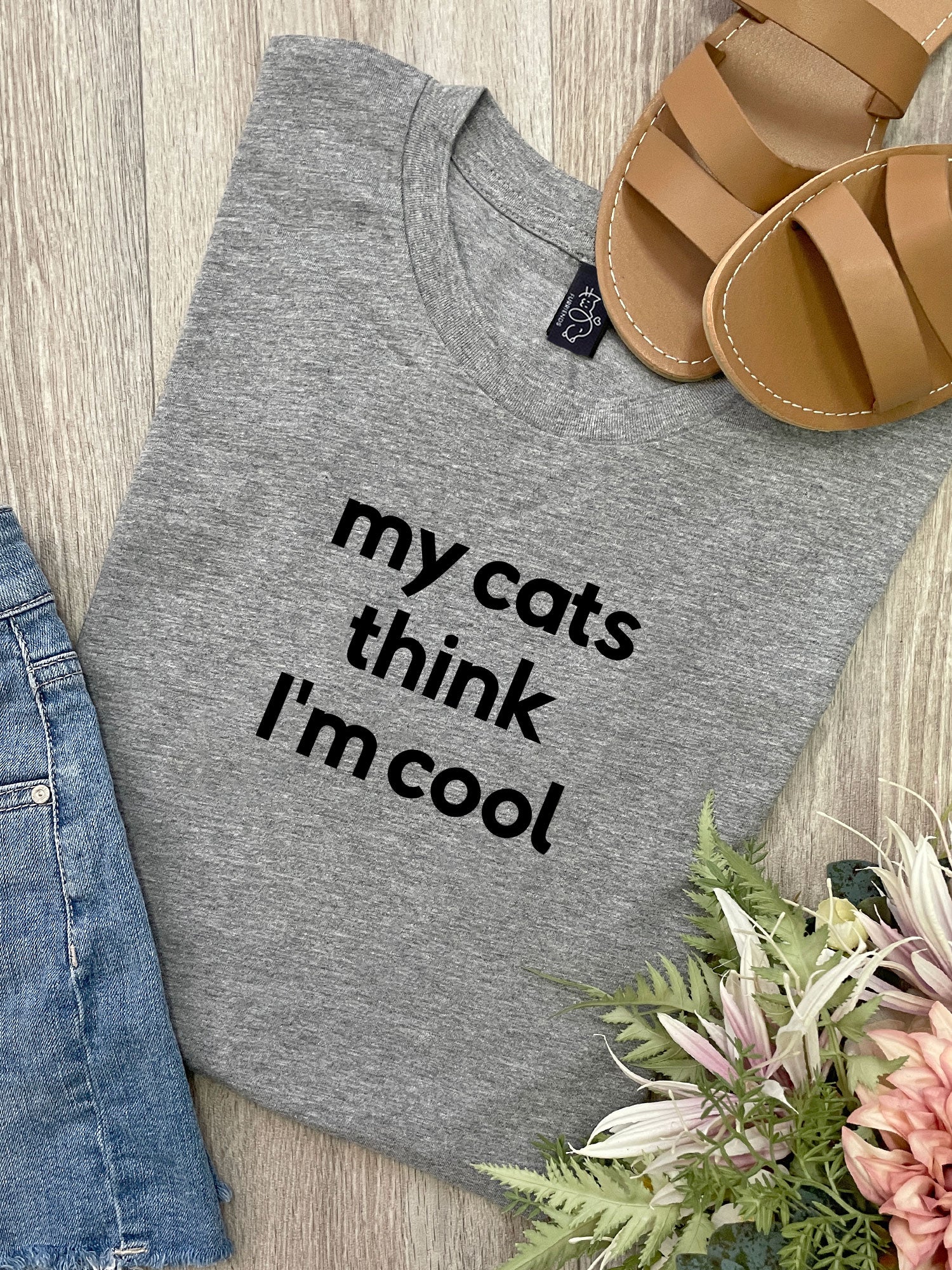 My Cat Thinks I'm Cool Ava Women's Regular Fit Tee - Image 6
