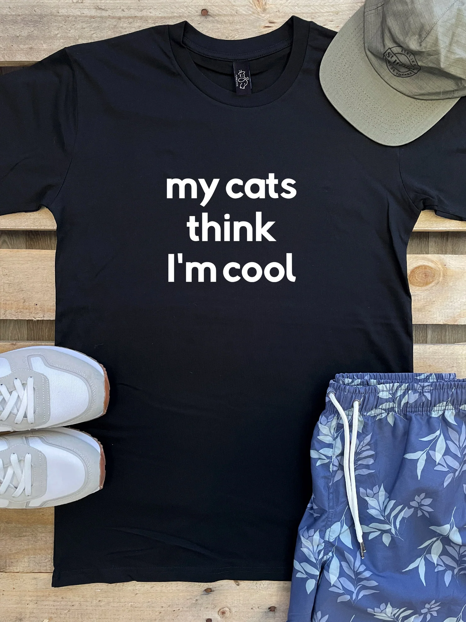 My Cat Thinks I'm Cool Essential Unisex Tee - Image 5