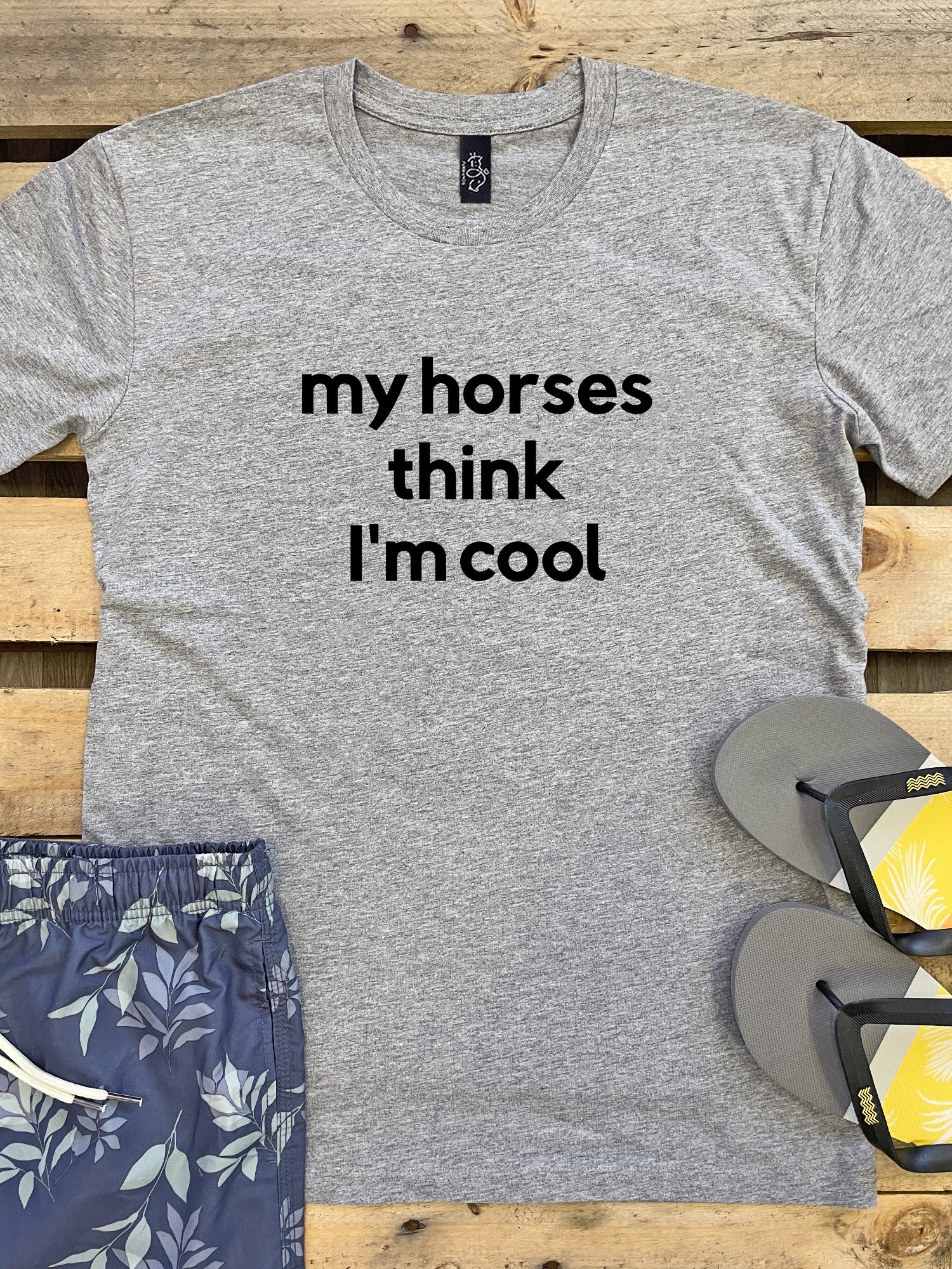 My Horse Thinks I'm Cool Essential Unisex Tee - Image 5