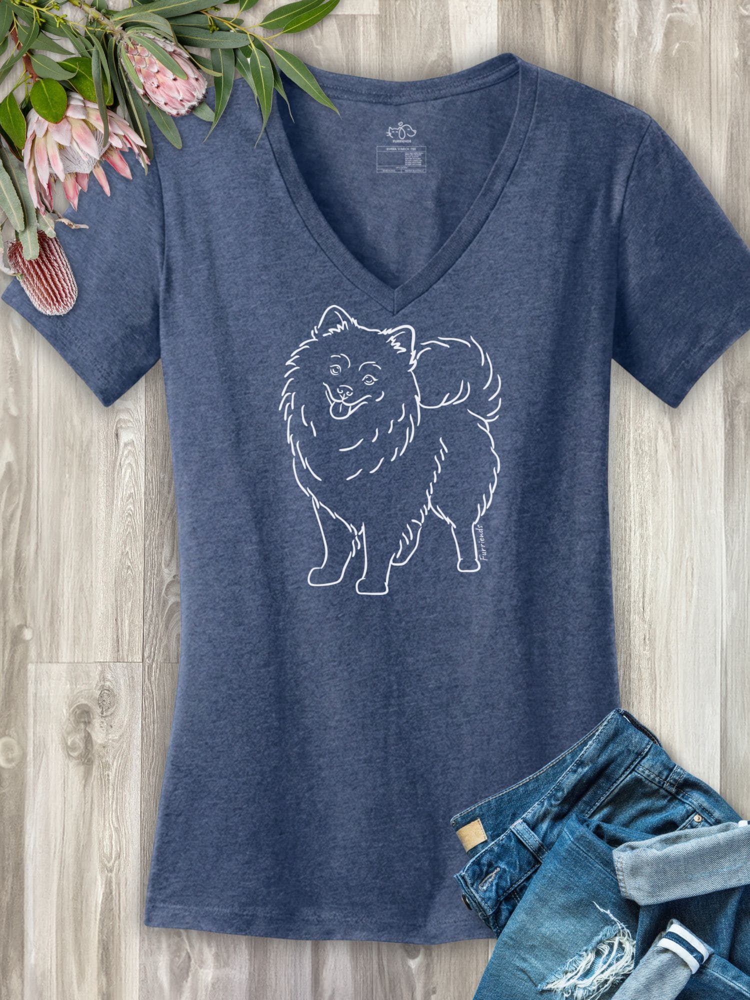 Pomeranian Emma Women's V-Neck Tee - Image 2