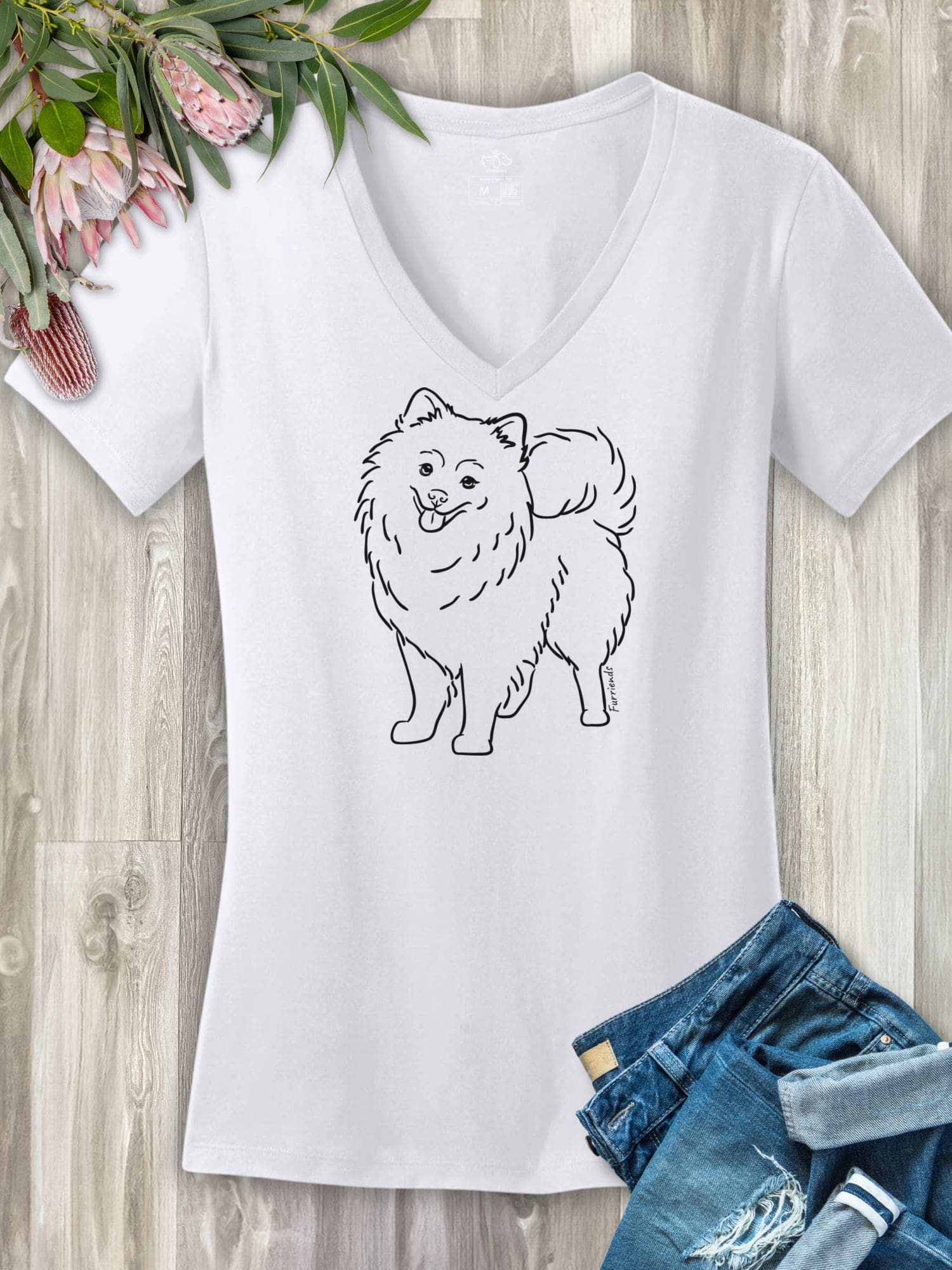 Pomeranian Emma Women's V-Neck Tee - Image 5