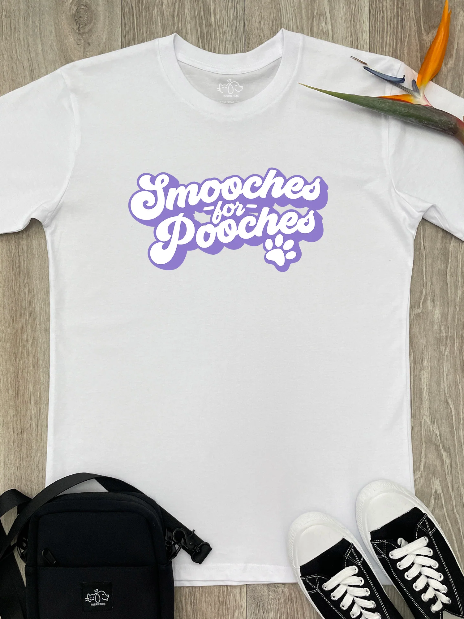 Smooches For Pooches Essential Unisex Tee - Image 8