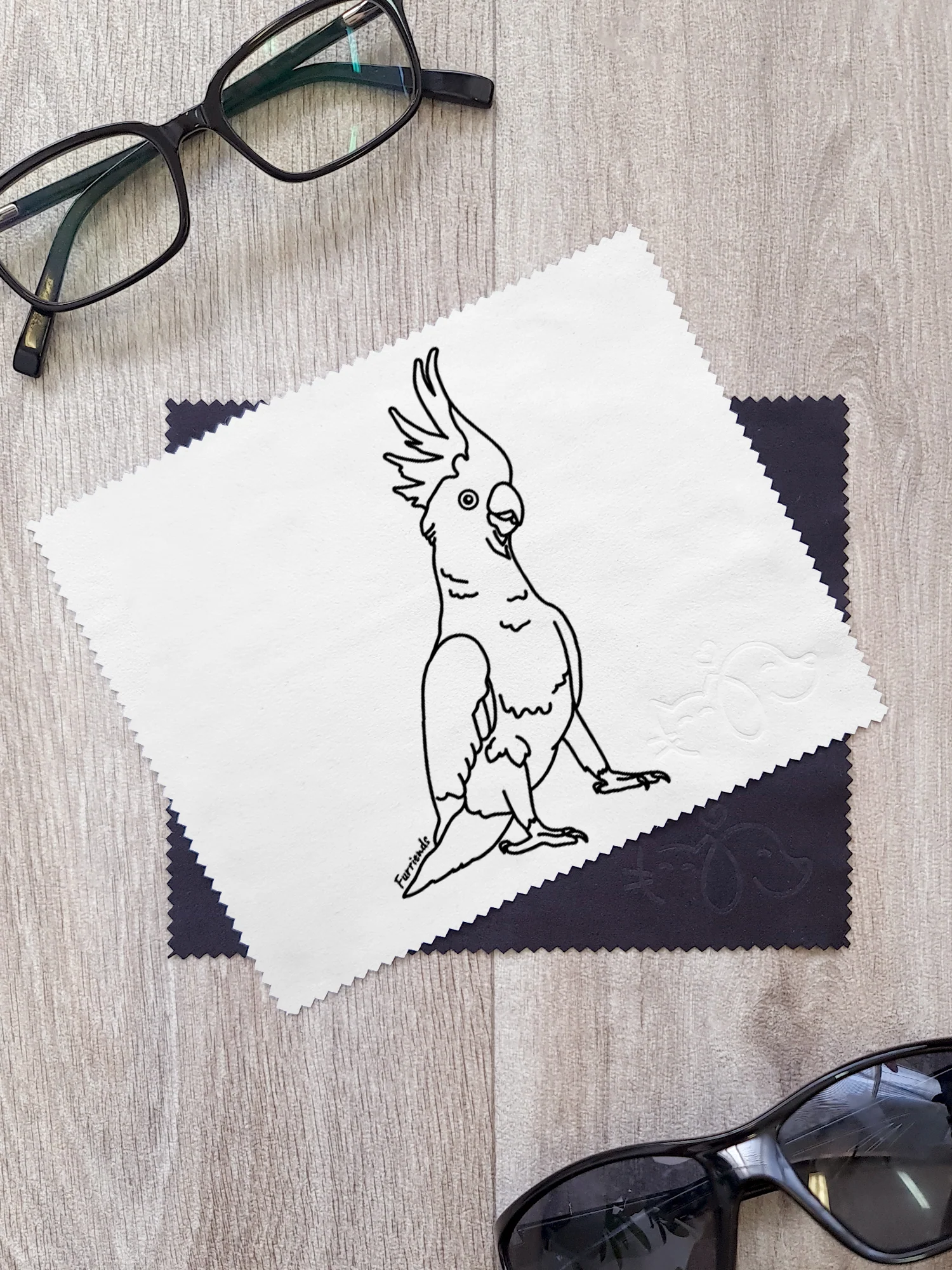 Sulphur-Crested Cockatoo Microfibre Suede Glasses Cleaning Cloths (Twinpack) - Image 4