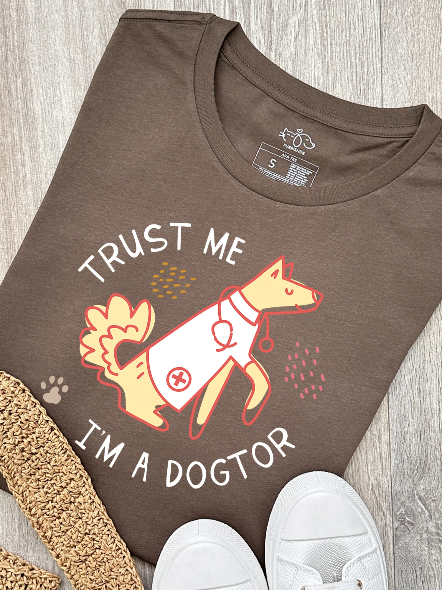 Trust Me I'm A Dogtor Ava Women's Regular Fit Tee - Image 4