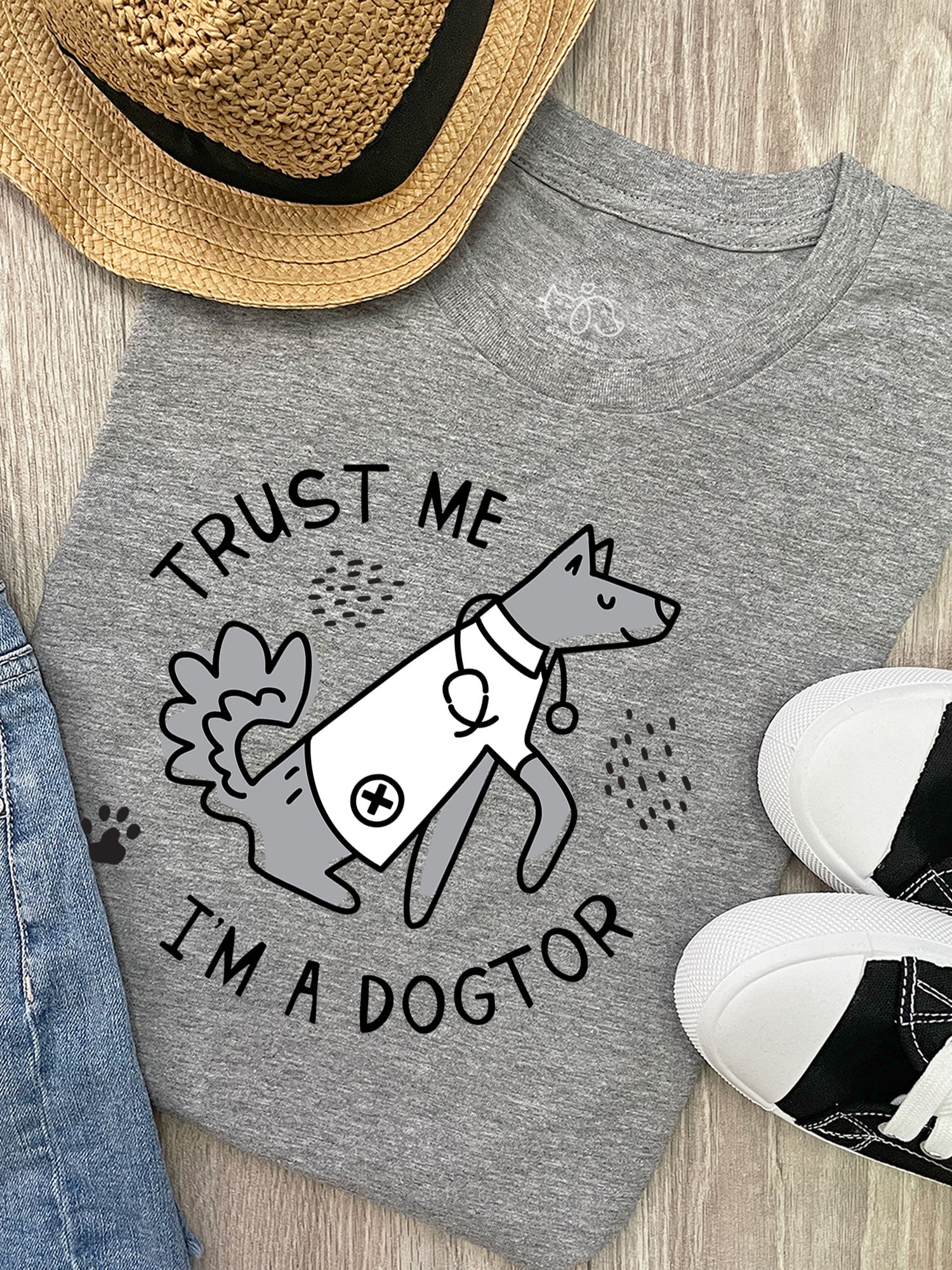 Trust Me I'm A Dogtor Ava Women's Regular Fit Tee - Image 7