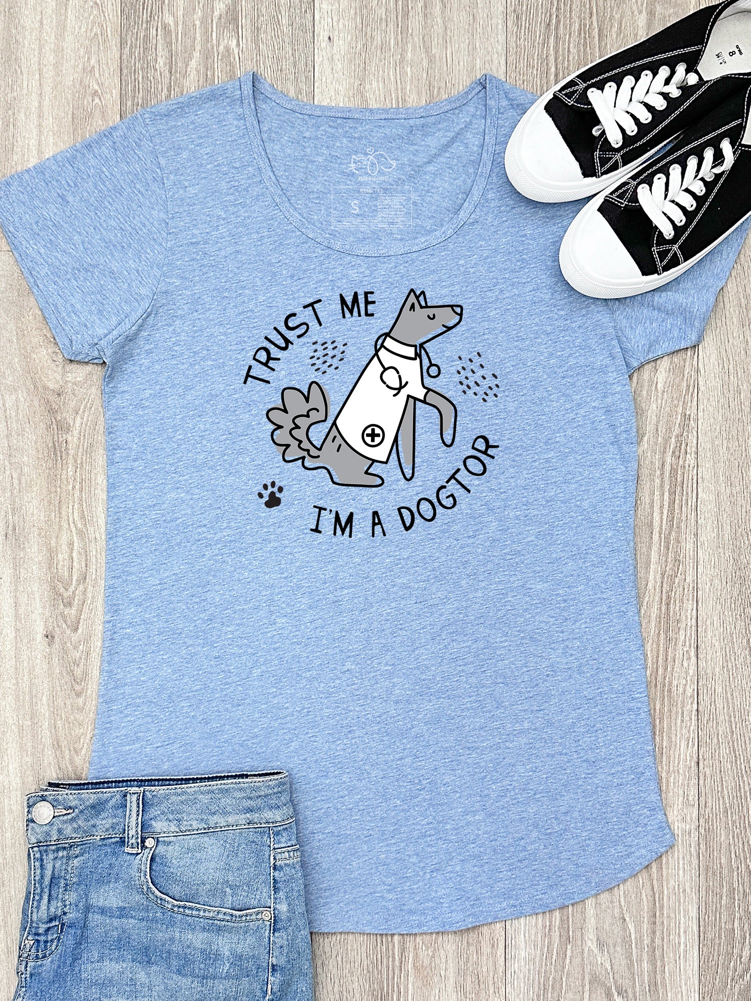 Trust Me I'm A Dogtor Remi Women's Tee - Image 2
